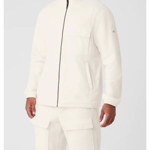 Alo Men’s fleece, never worn, tags attached.